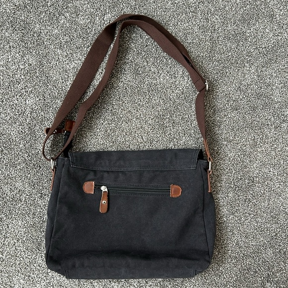 AUGUR STRAUSS & Co. Canvas/Leather Messenger. Navy blue- EUC/SFH - Picture 5 of 8